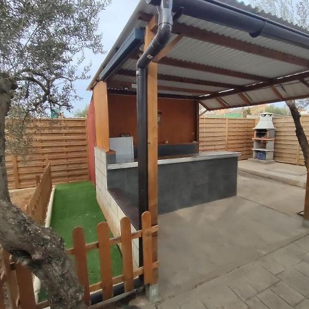Chalet En El Aljarafe A 15 Min De Sevilla Exterior foto